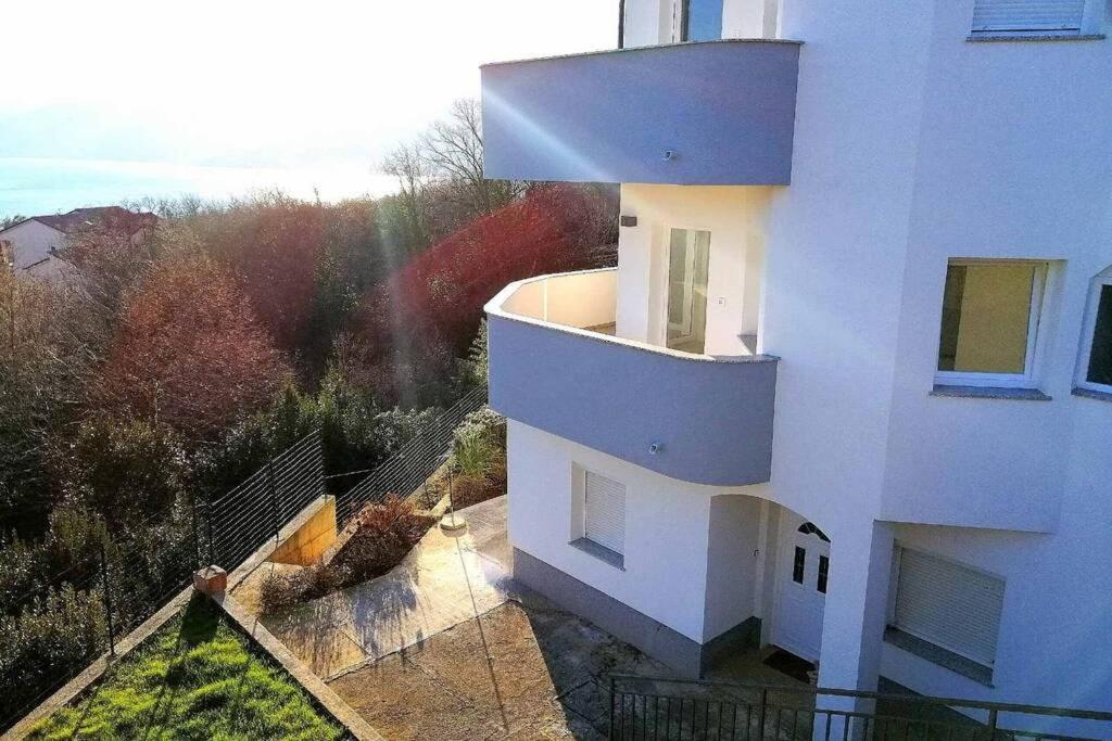 Apartment The View Costabella No.2 Rijeka Eksteriør billede